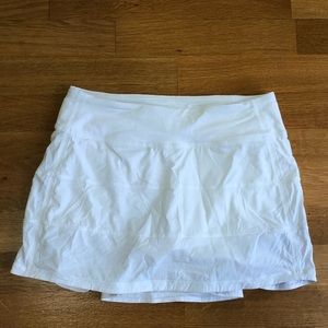 Lululemon pace rival skirt